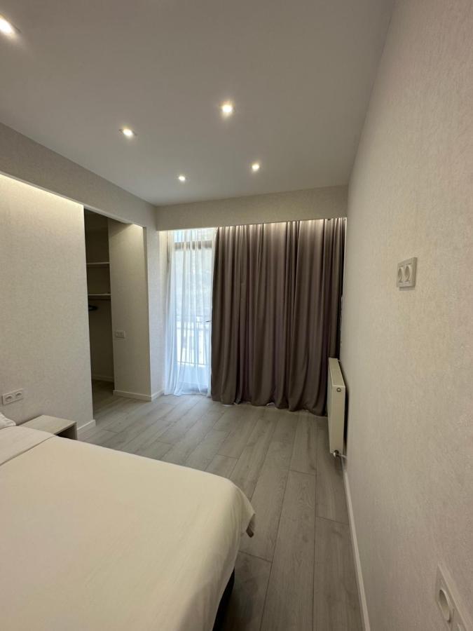 Gss - 5 Apartment Tbilisi ภายนอก รูปภาพ
